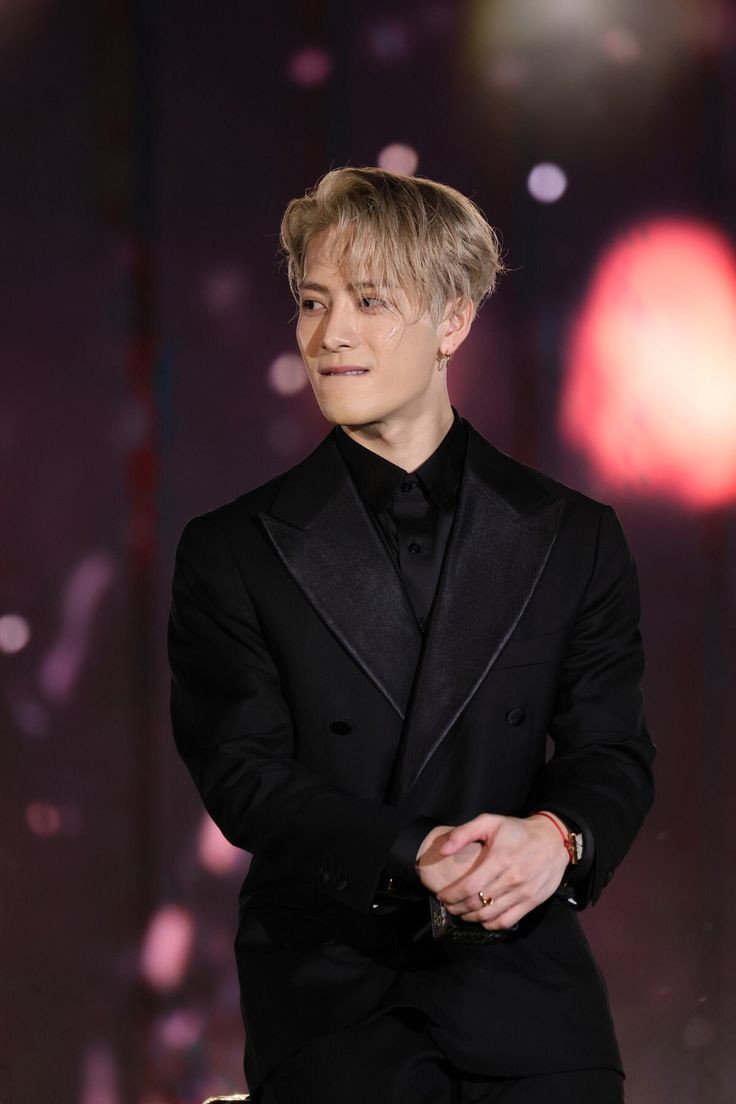 lhes apresento: eu, todo bonitão pra ela