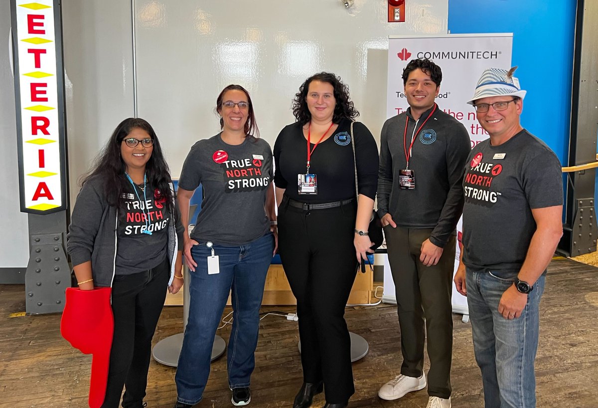 _investwe's tweet photo. Thank you to @communitech for hosting us at #Techtoberfest2022 #Founderhaus. We had a great time at the open house where Canada’s tech community came together. #OVIN #WaterlooRTDS @mackenziehabash @FadriqueLaura https://t.co/tvVBWCnjKe