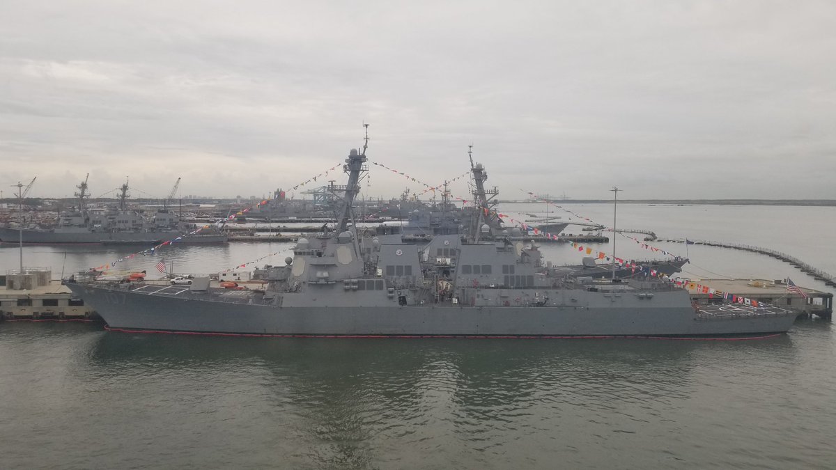 LCdr_KHoop's tweet image. Happy Birthday 247th birthday USN !!