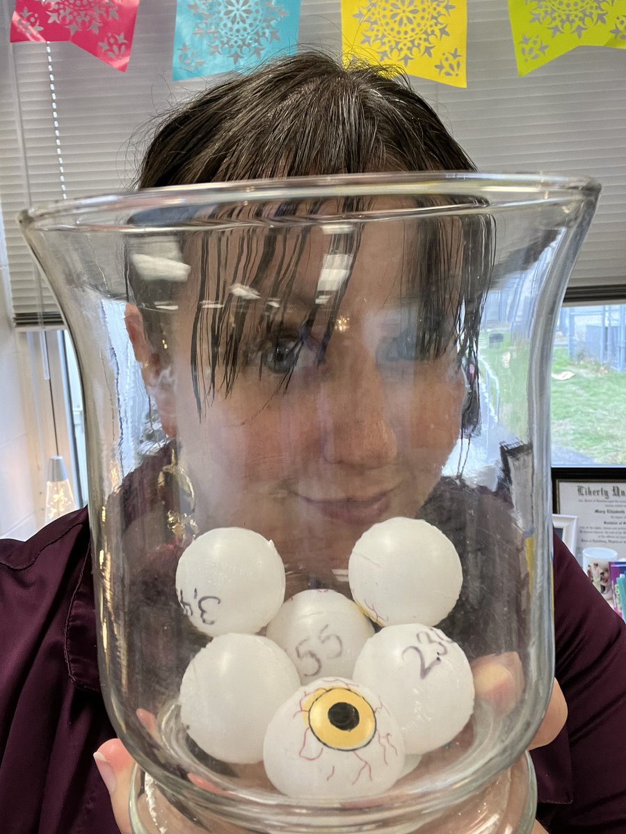 tech_ventures's tweet photo. What happens when it rains and you can’t go outside? You bring out the eyeballs in a jar with numbers on them and have each group of kids work together to add and subtract with regrouping! 👀👁👀👁 @NSESDolphins @SufVAschools @KelGreening #buldingthebestSPS https://t.co/MD1XcW9Nvw