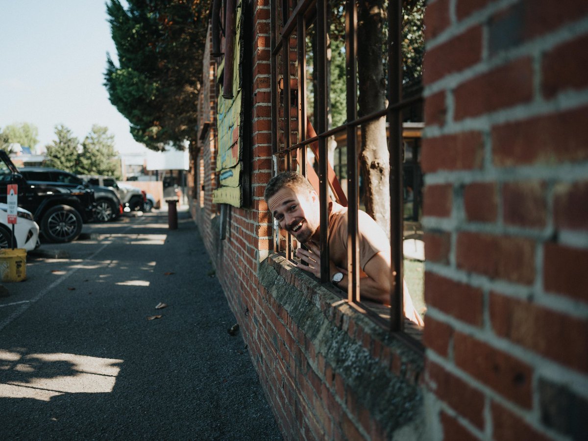 Just poking in to say hi.
