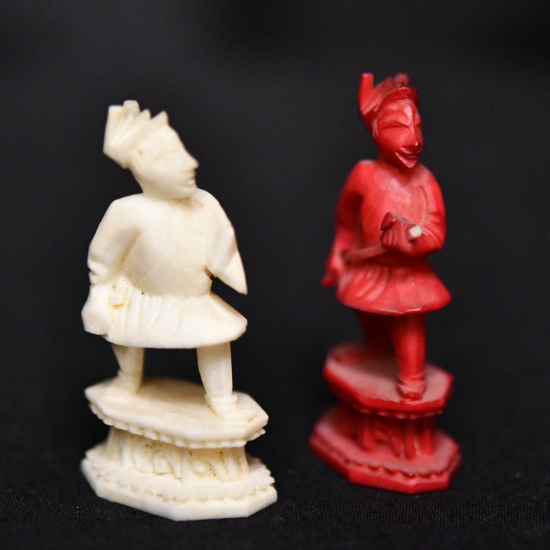 RLSMuseum's tweet image. Artifact Reveal: These pieces are from a 19th century Chinese chess set, and are intricately carved from bone. Originally owned by Robert Louis Stevenson, it is currently on display in our gallery!

Stay turned for next week’s collection clue!