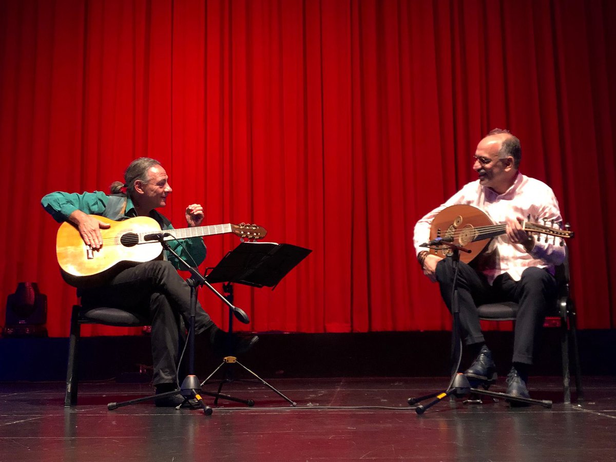 Dün akşamki Grand Pera “Tachuri” konserinden. @RicardoMoyano6 @b_kulturyolu @TCKulturTurizm @GrandPera #tachuri #ricardomoyano #envermeteaslan #grandpera #beyoğlu #kültüryolufestivali #ud #gitar