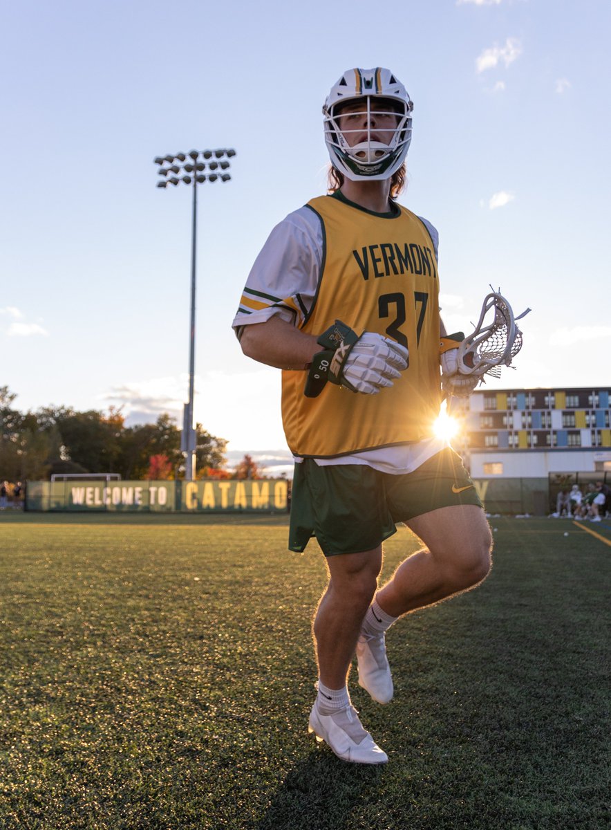 UVMmlax's tweet photo. Night work at the colosseum 😻😻😻 https://t.co/pa0Q3jina7