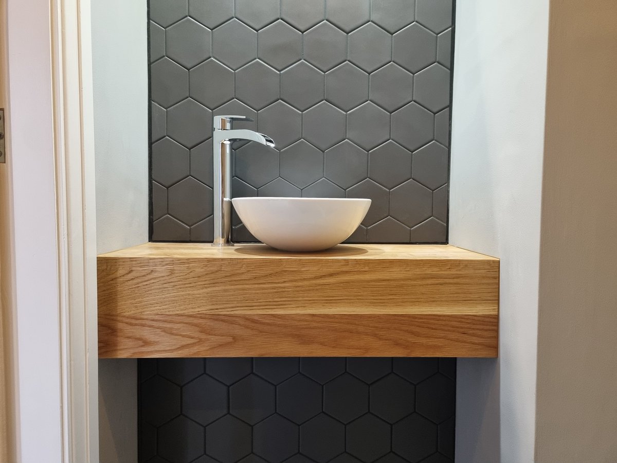 ForYouByUsStore's tweet photo. We've been quiet on socials recently but not behind the scenes.

The beauty of working with wood is being able to create bespoke items not just for others but for yourself too 🙌

#homedecor #custommade #customdesign #reno #etsyseller #bathroomdesign #oakunit https://t.co/eY8zF2TYW8