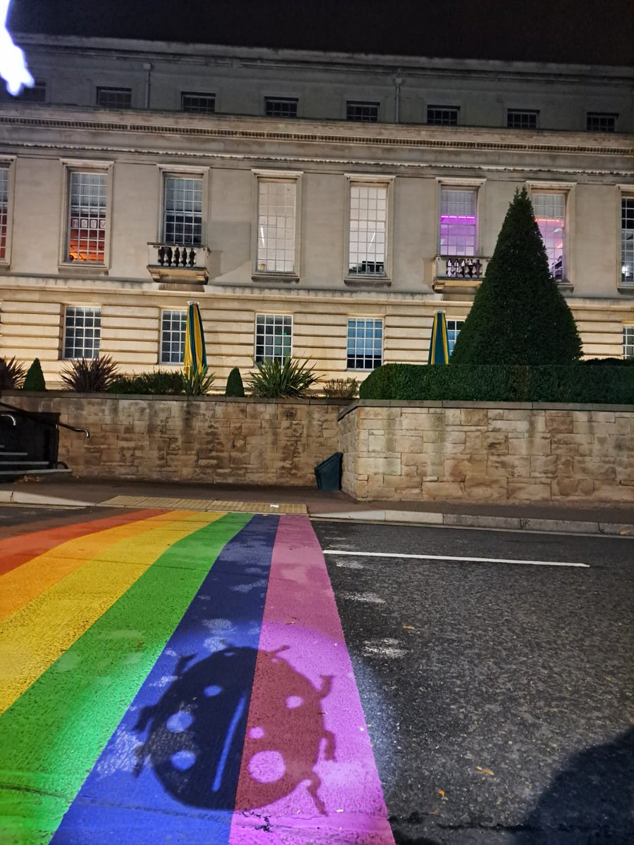 Wesso311's tweet image. Somewhere over the🌈
Way up high
And the dreams that you dream of
Once in a lullaby
Someday I&apos;ll wish upon a star
Wake up where the clouds are far behind me
Somewhere over the🌈bluebirds fly
And the dream that you dare to
Oh why Oh why can&apos;t I 💔
#AvoidableHarm
#NUH
#TFMR
#BLAW22