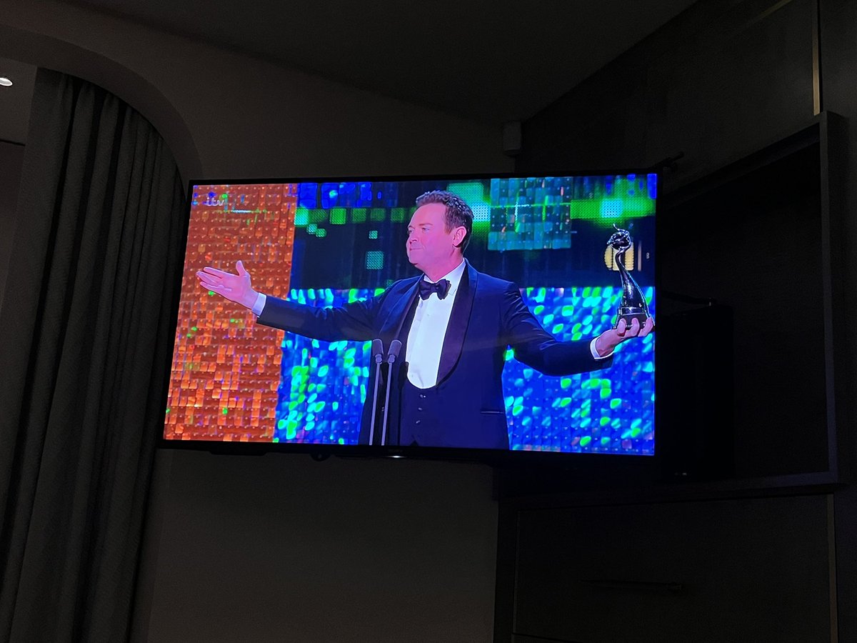 antanddec tweet media