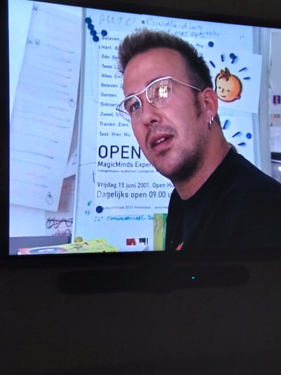 Dat was leuk. Samen met <a href="/freshheads/">freshheads</a> kijken naar de documentaire It's Magic Time. Trip to memory lane toen internet nog onontgonnen was en de wereld wijd open.
