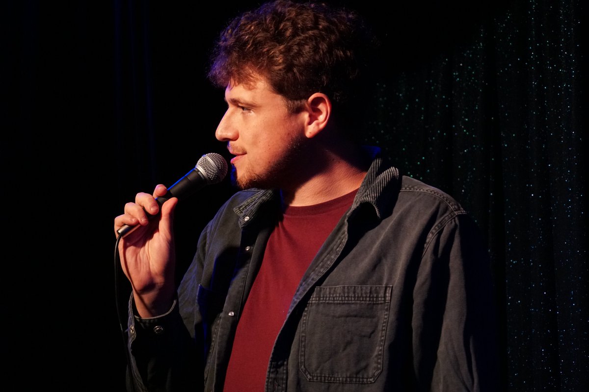 calicomedyclub's tweet photo. Mike Cannon @IamMikeCannon crushed a packed California Comedy Club @LyricHyperion last night with Luke Mones @LukeMones 

#comedy #comedian #standup #standupcomedy #funny #california #losangeles #silverlake https://t.co/Jx6788PA2H