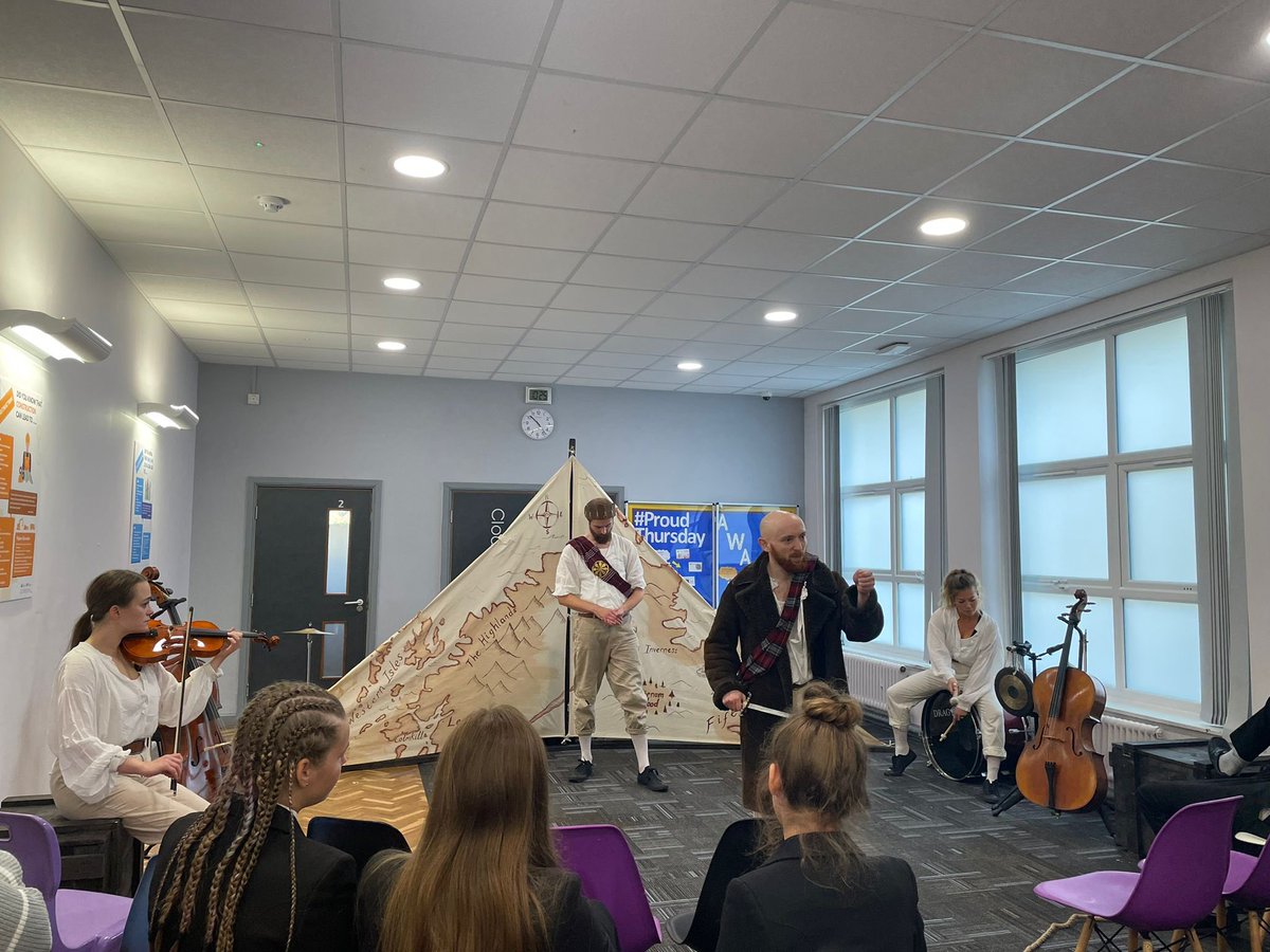 DeltaStWilfrids's tweet photo. Great performance of Macbeth delivered by @threeinchfools theatre group to KS4 students from SWA and @DeltaElland #DeltaAP #SWAsuccess #TEAsuccess https://t.co/tx7cJqsKhO