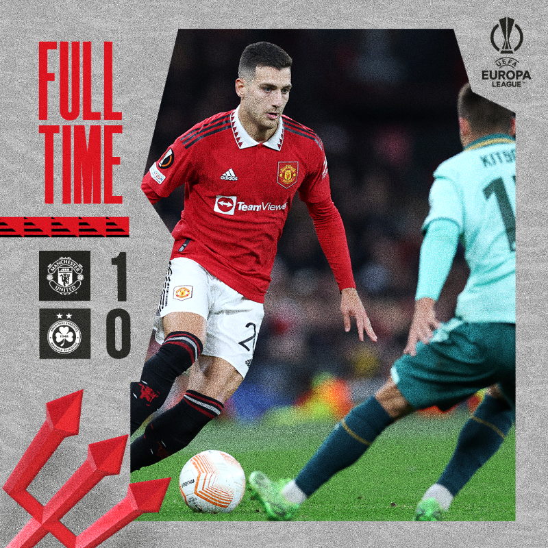 ManUtd's tweet photo. Scott McTominay wins it in injury time for the Reds! 🙌

#MUFC || #UEL