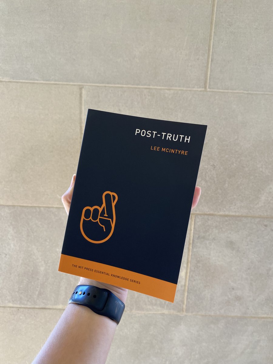 KU Bookstore tweet media