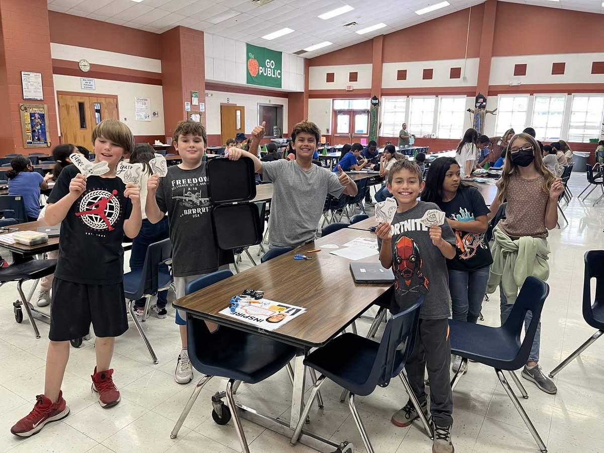 Amazing teamwork <a href="/WardWranglers/">Dr.Joe Ward ES</a> enrichment class. Our amazing <a href="/ATCStoDomingo/">Frances Sto Domingo</a>  created the ❓,helped with the set up, lesson and take down of our  #HispanicHeritageMonth2022 breakoutEDU activity. Final prize was a cute alebrije to color. <a href="/MrsNijsseGTE/">Jenna Nijsse</a> <a href="/mrskteaches7/">Shannon Kess</a> <a href="/NISDSTEMLabs/">NISD STEM Labs</a>