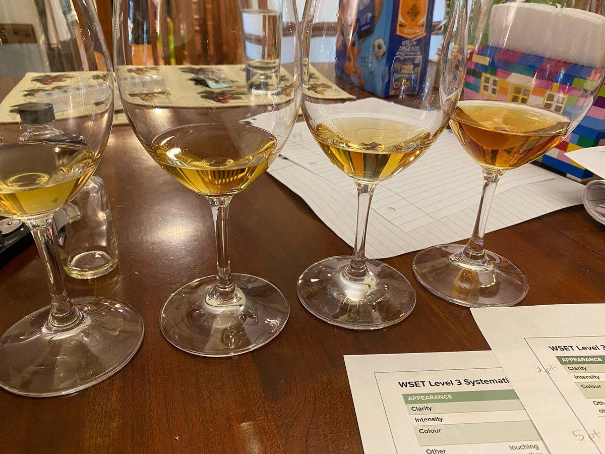 DrinkableGrape's tweet photo. Level 3 spirits tasting practice time. 

Any guess which is not Scotch?

.
.
.
#whiskey #whisky #bourbon #gin #tequila #mezcal #rum #wsetglobal #wsetspirits #spiritseducation #wine #wineeducation #napavalleywineacademy #wsetspirits #spirits #instadram #whiskygram #whiskeygram #ca https://t.co/BTwGZSXc4V