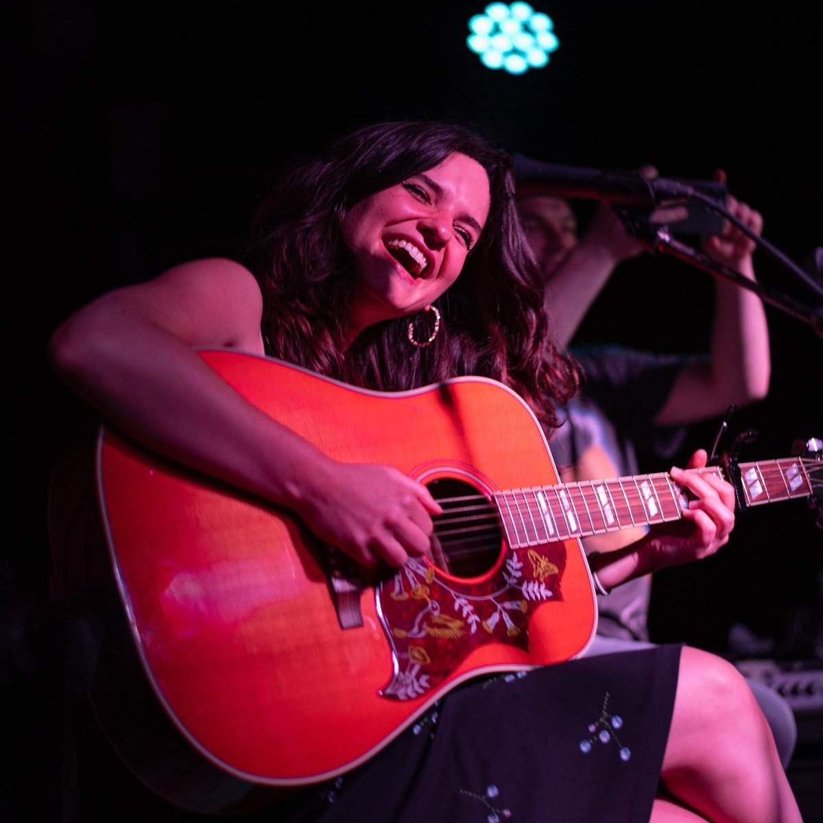 OpenSea (@opensea) on Twitter photo This week in Waves 🌊: We’re highlighting the amazing singer-songwriter <a href="/ZironiVioletta/">Violetta Zironi 🚀</a>! 🧵
Violetta began releasing Music NFTs at the beginning of 2022 and has built a truly loyal following through deep, personal connections with her fans. This week in Waves 🌊: We’re highlighting the amazing singer-songwriter <a href="/ZironiVioletta/">Violetta Zironi 🚀</a>! 🧵
Violetta began releasing Music NFTs at the beginning of 2022 and has built a truly loyal following through deep, personal connections with her fans.