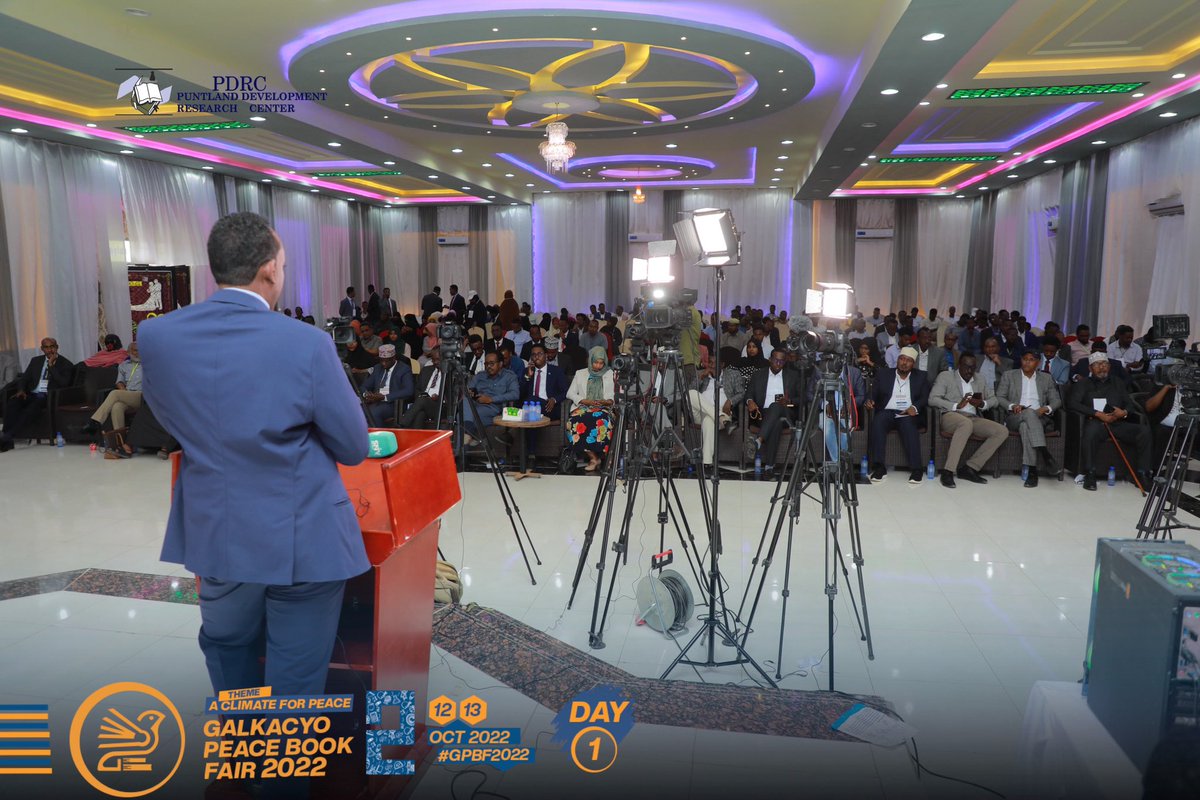 HESaidADeni's tweet photo. I commend the @TheGPBF which ended today. It is a symbol of peace that is lit by the community of the region, and it is very important for the community to be aware of peace and how important it is to all of us. https://t.co/SwdJIWhMzp