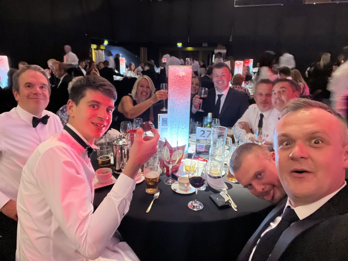 Leeways_Pack's tweet photo. Amazing night soo far at #glosbizawards! Good luck to all of the amazing Gloucestershire businesses shortlisted! https://t.co/B6UIxyIV7N
