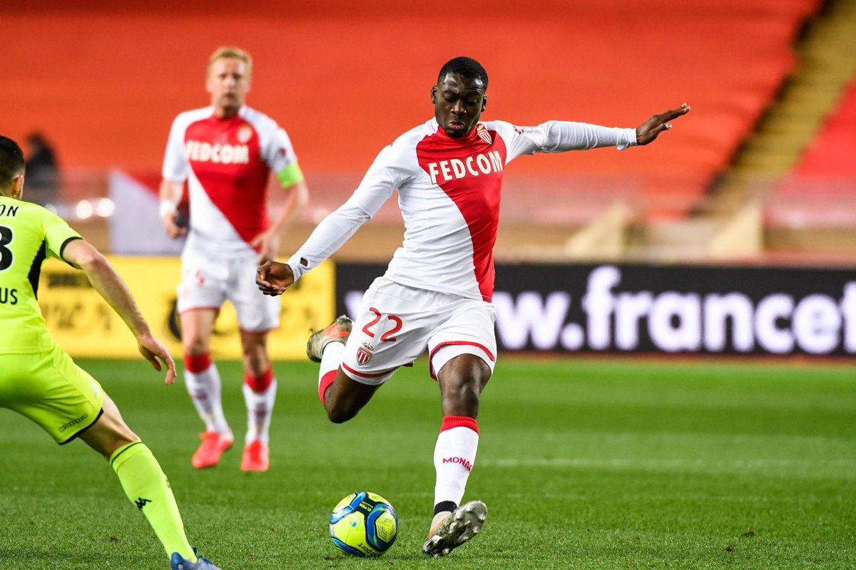 FootParadise00's tweet photo. 🇨🇵 LE MONÉGASQUE DU MATCH 

Youssouf Fofana 🇨🇵 : 6/10

Pour trouver du positif à Monaco il faut regarder le premier acte. Le nouvel international 🇨🇵 est un des seuls à avoir tenu son rang ce soir, même en 2ème. Il aurait pu marquer mais a trouvé Çakir🇹🇷 sur sa frappe de loin. https://t.co/uYiz4SINW3