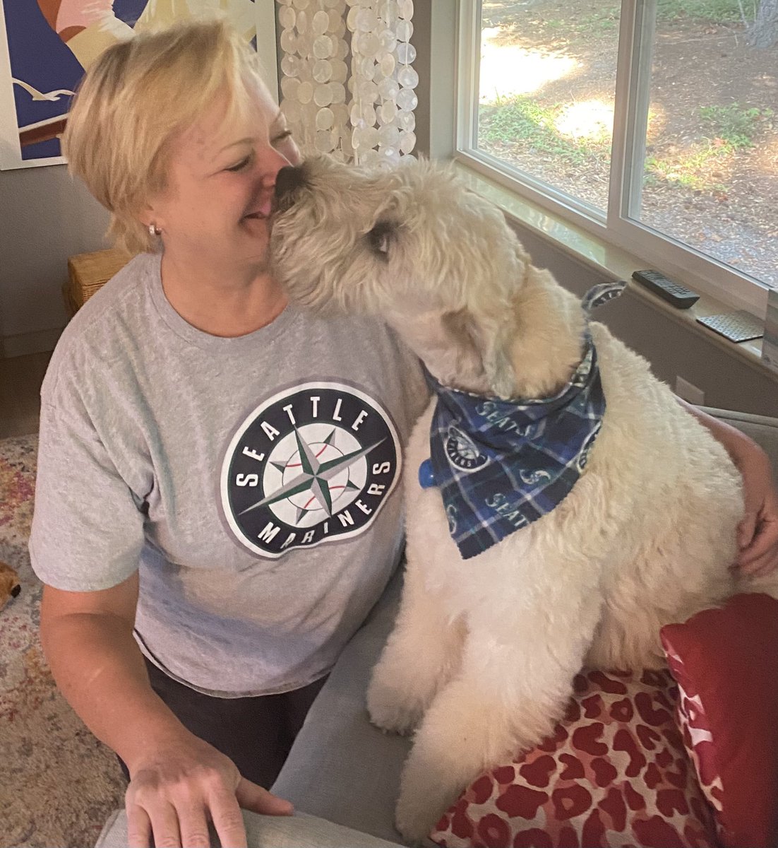Tamara_WilsonPR's tweet photo. @Mariners #SeaUsRise #tuckerTammy https://t.co/ABrMnwS1dB