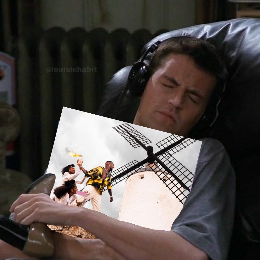 oDeivinbjj's tweet photo. SILÊNCIO
estou ouvindo o álbum novo do Djonga. https://t.co/k1J0yjzmAZ