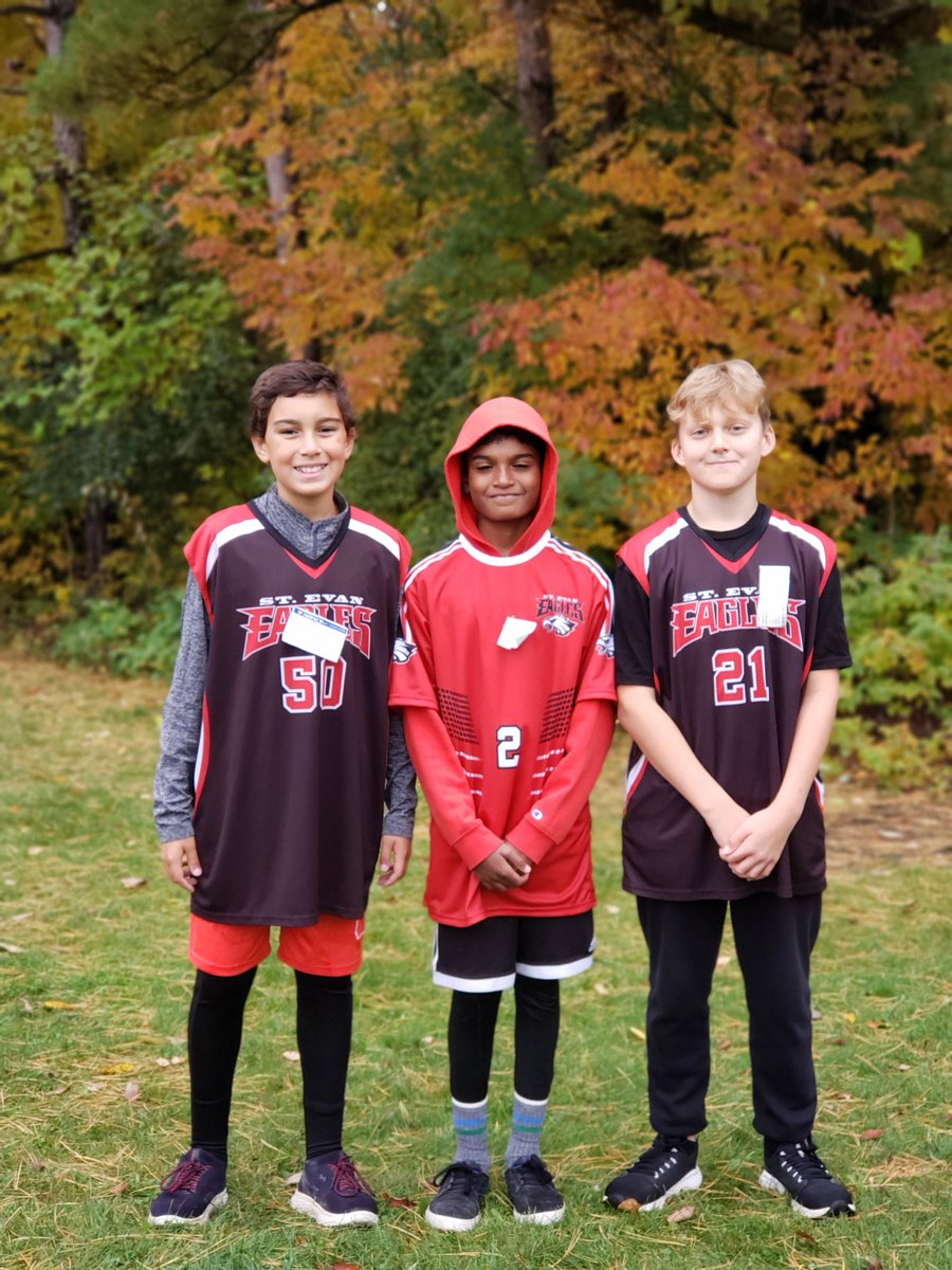 GloryTrainingCe's tweet photo. Amazing day for the @St_EVAN_Caledon Eagles fam today. Congratulations to all the athletes for their amazing performance. Massive thank you to the teachers for all their time and efforts to make this possible. 
@mrs_pupo @sparkes_class @educatemymind12 mr. Attinello https://t.co/3AZMXchaA3