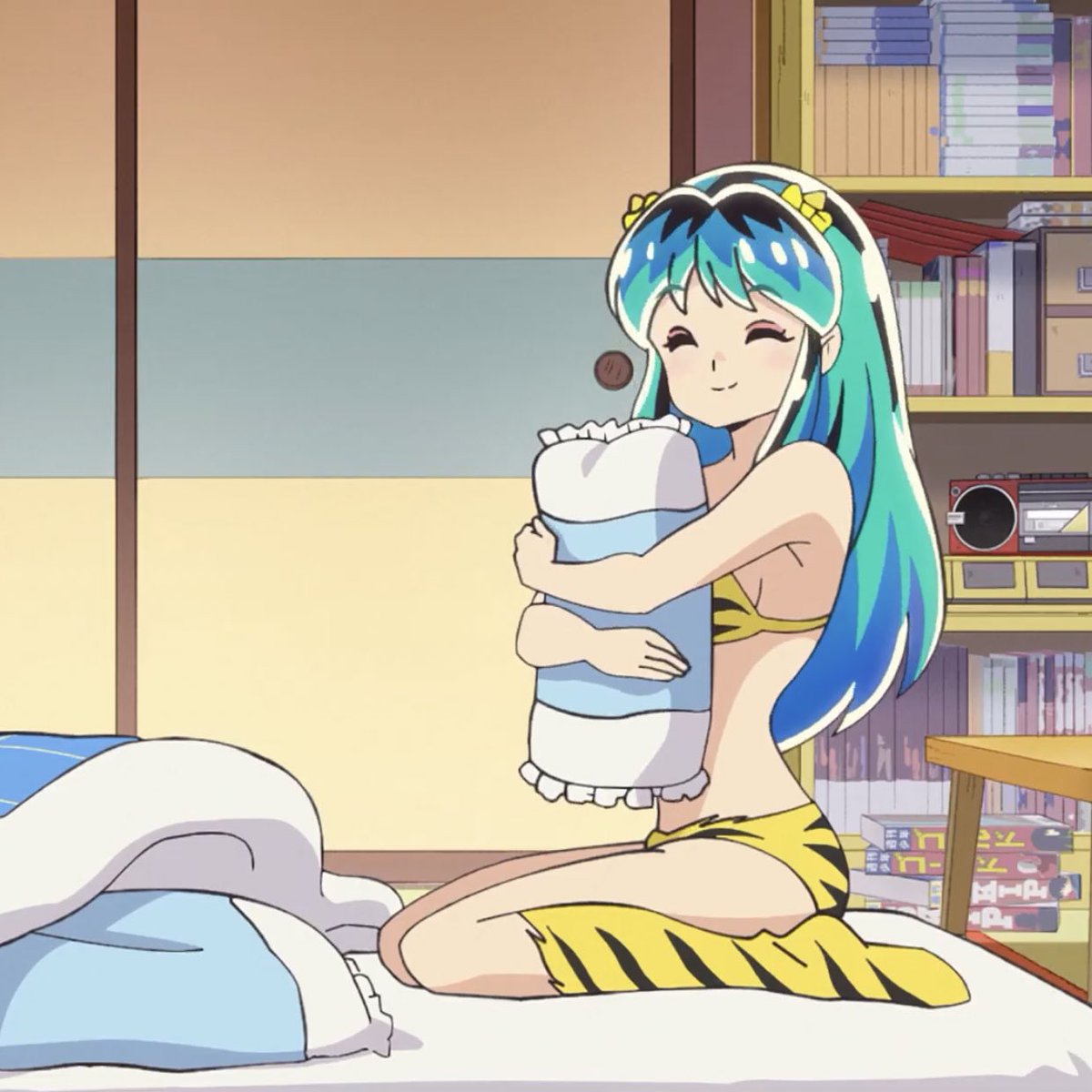 dailylum's tweet photo. lum looks so cute 😭 https://t.co/mxVC41NHdb