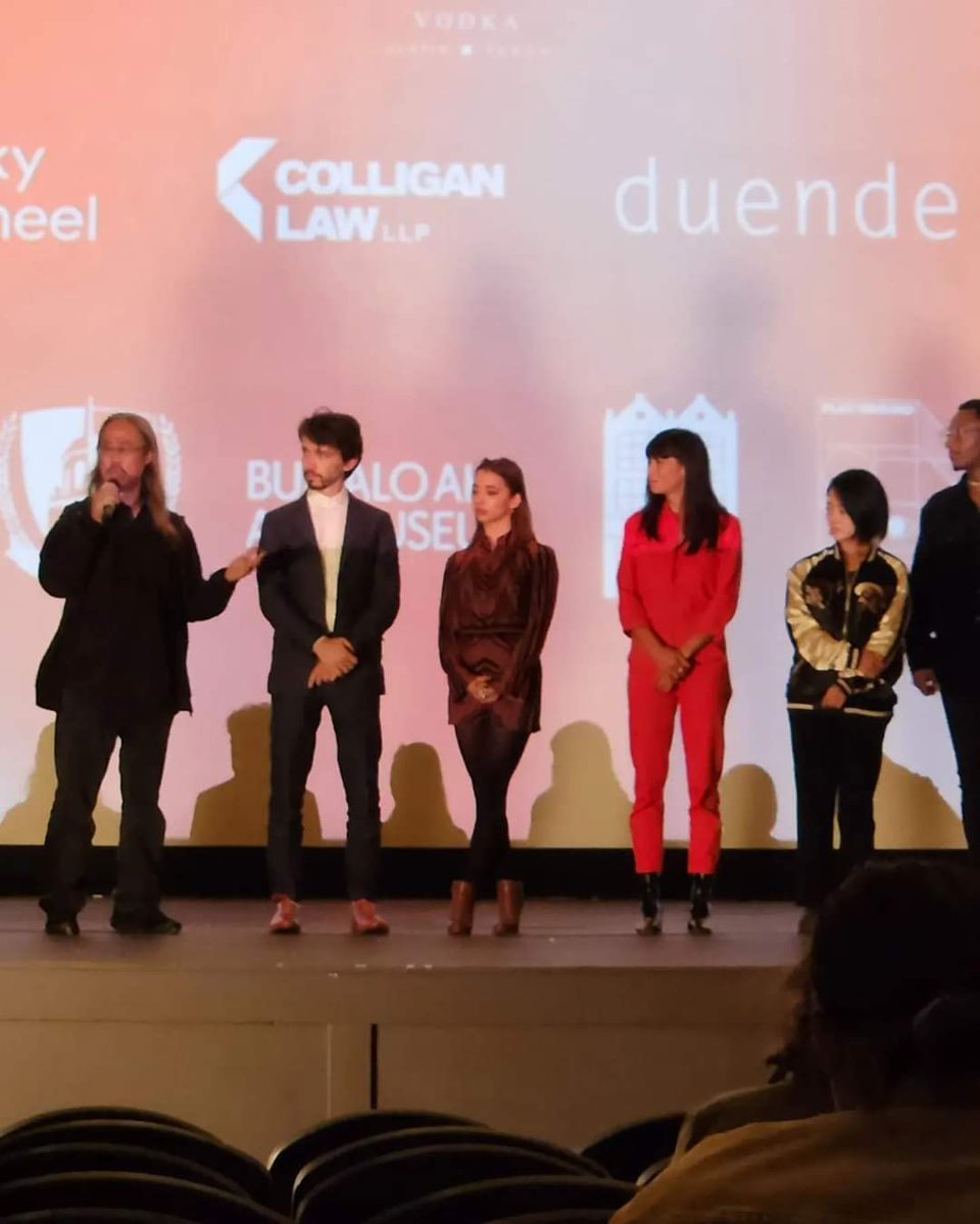 ubadfrog's tweet photo. Thank you cast &amp; crew at the Buffalo international film festival you guys are amazing 😍😍😍😍
@BashiraMovie https://t.co/0LxvW2lDGg