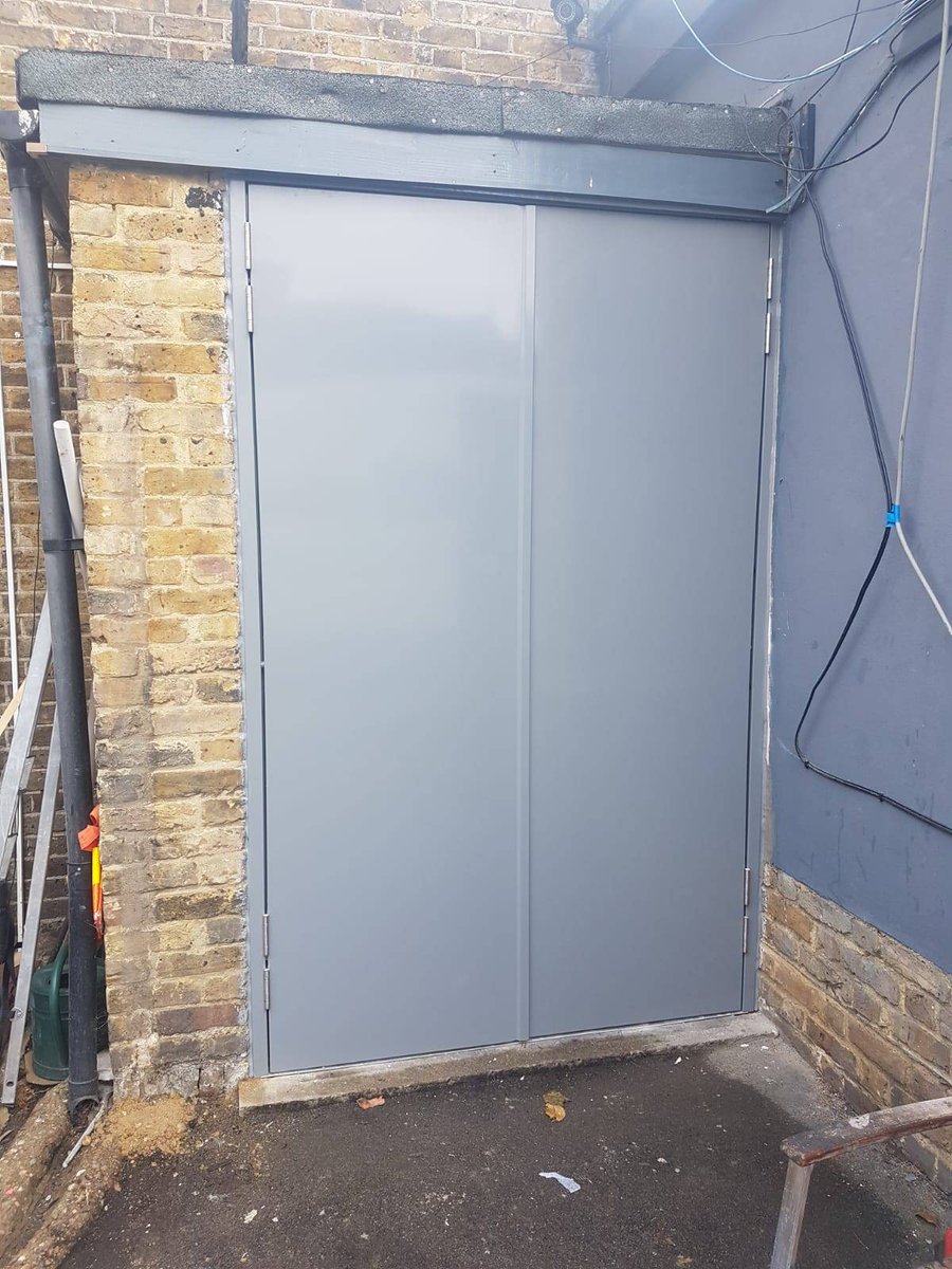 rsgsecurity_uk's tweet photo. Recent photo of our  RSG8100 Fire Exit Double Door fitted to a Mediterranean and Spanish Restaurant in Hampton Hill.
Owner very satisfied with the profesional job of our installation team.
https://t.co/Jw8Gtdp9ki
#rsgsecurity #securitysteeldoors #fightburglary #makingbritainsafer https://t.co/64y95Ayc7w