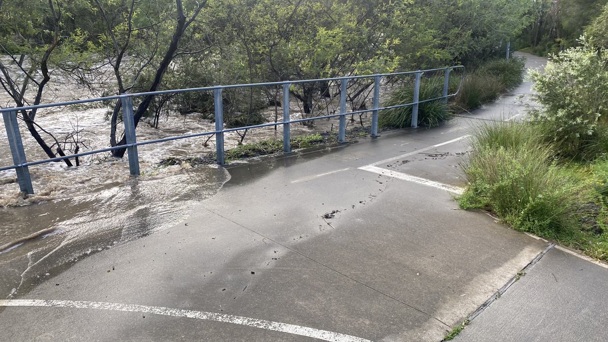 MondayStory's tweet photo. I’ve lived in Clifton Hill for a decade &amp; in Melbourne’s inner north for nearly two decades &amp; I don’t think I’ve ever seen Merri Creek as high as it is this morning. This is at Queens Parade &amp; you can see from the debris line in the 3rd photo that it was even higher overnight. https://t.co/XJ0QyBoE5b
