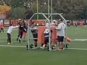 Barstool Sports on Twitter: "Please Delete This Video Of A Browns