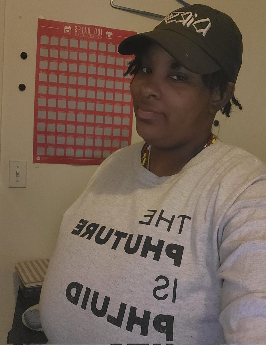 BookswithArri's tweet photo. Had to pull out our "The Phuture is Phluid" T-Shirt for the culture. #ThePhutureisPhluid #ThePhluidProject https://t.co/Kcr833PBrV