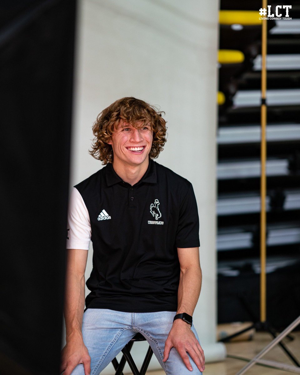 WyoWrestle's tweet photo. Picture day with 🤠🤼‍♂️ #LCT https://t.co/OqRpOznutK