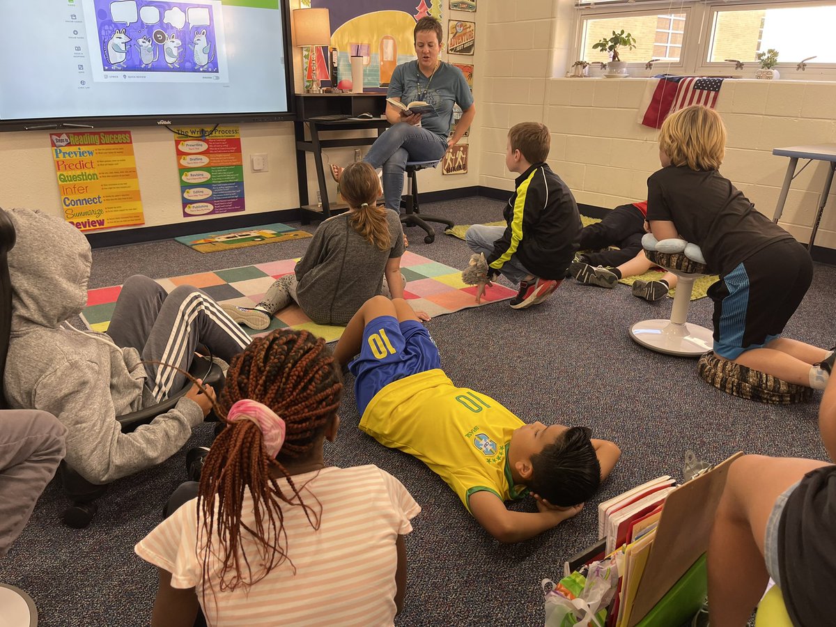 Thank you Mrs. Cramer for leaving the library and reading Amari and The Night Brothers to our class today ❤️📖⚗️
<a href="/webbcubs/">Webb Cubs</a> #webblc