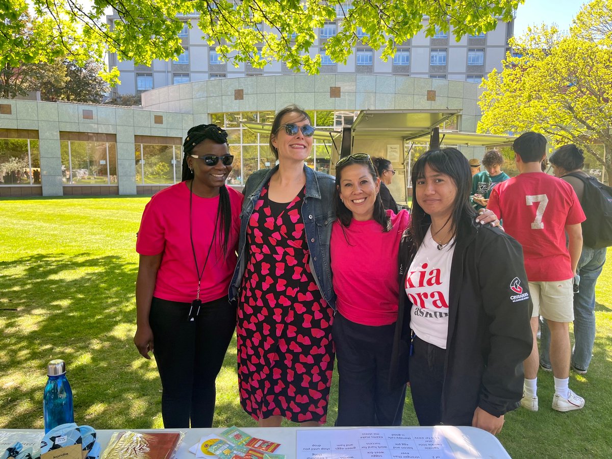 UCNZ's tweet photo. We were stoked to see UC students & staff enjoying free kai & testing passwords with our cybersecurity experts yesterday. If you missed it, we'll be at back at C Block Lawn (if dry) or Undercroft (if wet) on Thurs 13 Oct from 12-2pm. #Cybersmartweek @CERTNZ https://t.co/rFeIxQhY8V