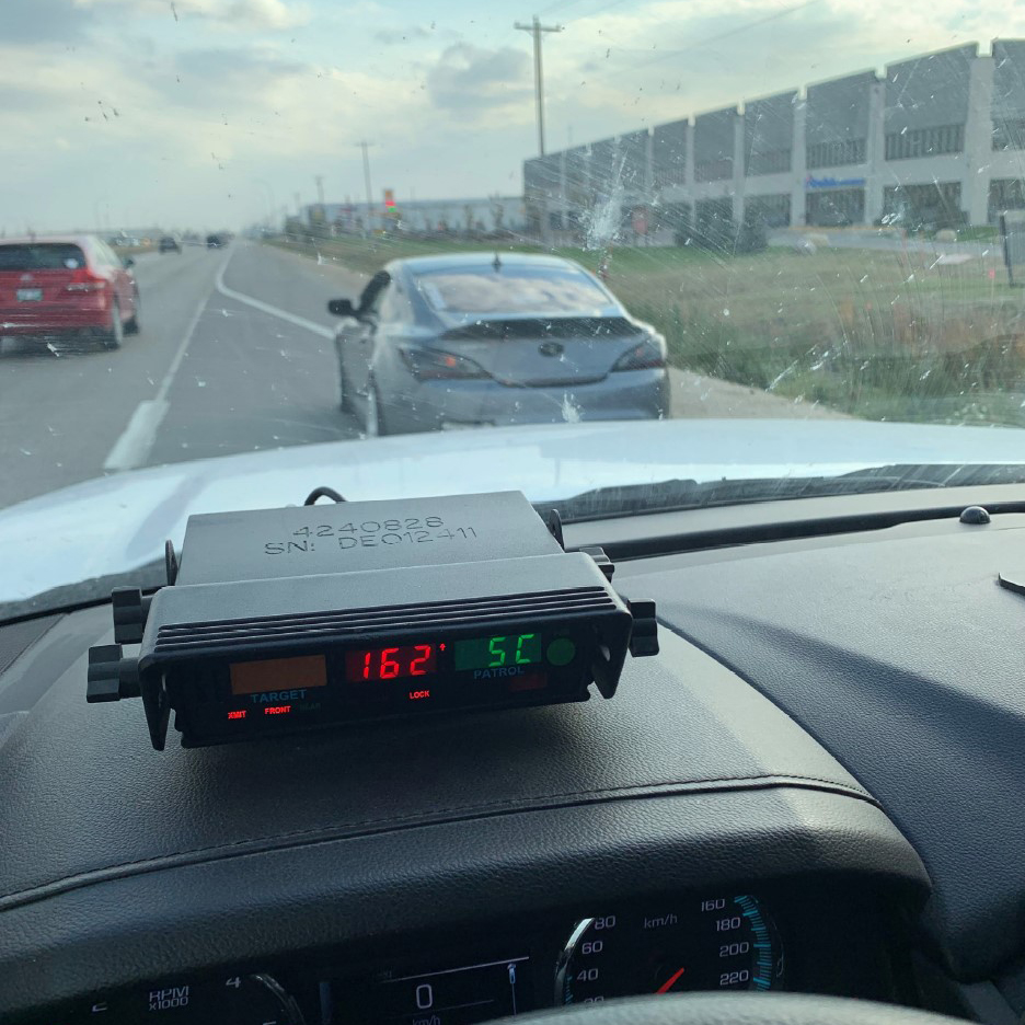 rcmpmb's tweet photo. You know that 90 zone inside the perimeter on #MBHwy7, as you head into Wpg? On Oct 5 @ 4:37pm, a 32yo was caught there doing 162 km/h. Admitted “there was no reason for that speed”. Fined $992 + serious offence notice for a licence review w MPI.  SLOW DOWN. #noexcuses #rcmpmb https://t.co/OtAC6gxOz5