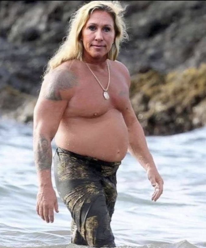 Rjmfightracism's tweet photo. Soon to be divorced and if she loses reelection will be on a street corner near you fellas 🤪🤪🤪 https://t.co/rKAGWT3B37