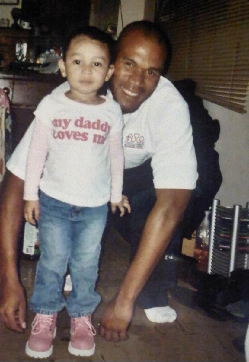 Trinity Jones Estrada tweet media