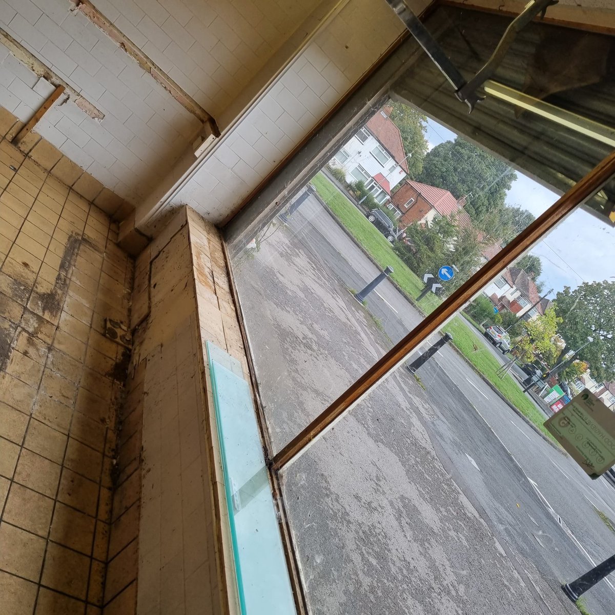 B32_COMMUNITY C.I.C tweet media