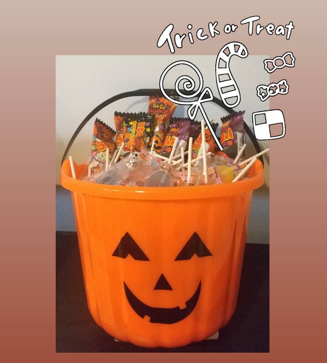 fuefukimarche's tweet photo. もうすぐハロウィン🎃
今回ふえふきマルシェでお子様達にお菓子のプレゼント
 HappyHalloween💕
な雰囲気で楽しめたらと思っております。もちろん仮装しての参加も大歓迎です😊
皆さんのお越しお待ちしてます😆 https://t.co/qcvg5ZhkWQ