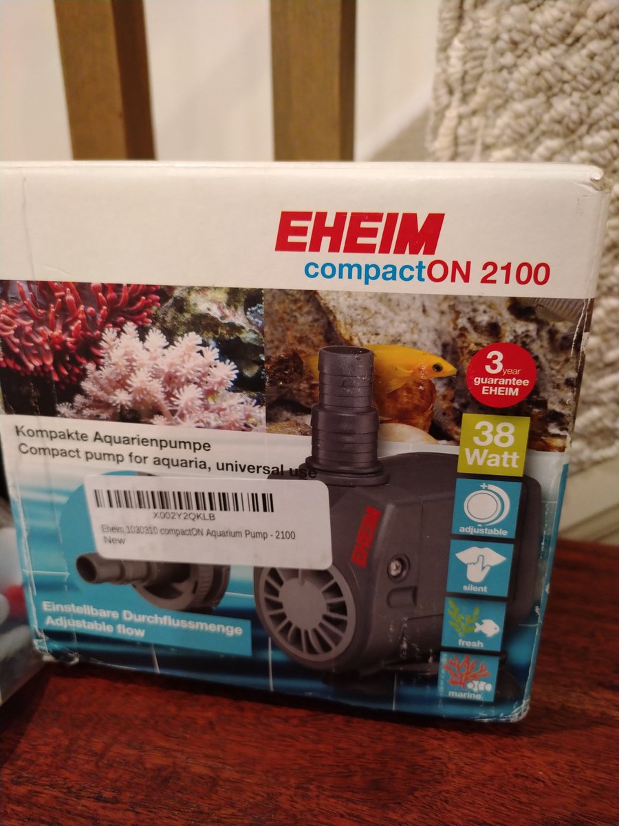 graham_raby's tweet photo. Any day that eheim products arrive for the lab is a good day. #Eheim4Life #GermanStuff https://t.co/ojQsQ63Eq9