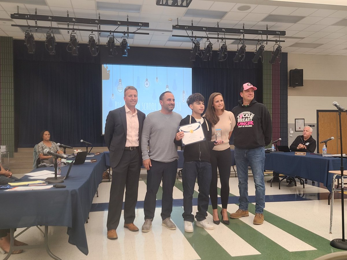 BigHollowMS's tweet photo. Congrats to BHMS 8th grader Alex, the district Student of the Month! #bhwarriorpride #aim2empower https://t.co/J9fLMDnqVA