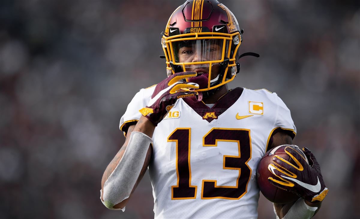 itschancefitz's tweet photo. Blessed To receive an offer from Minnesota @CoachMGSimon @CoachHarbaugh https://t.co/CIW8iYujpD