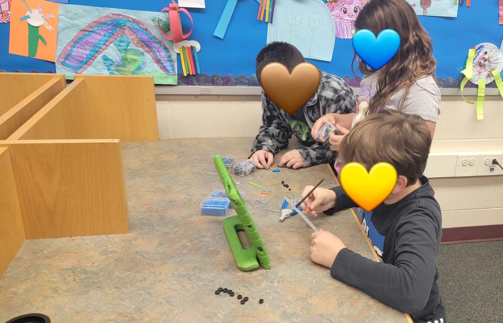 #VEXIQRobotics starting at North Side! My students were so excited to begin! 
#ROBOTICS #elementaryengineers <a href="/VEXRobotics/">VEX Robotics</a>