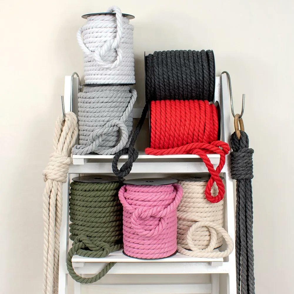 seriouscrafts's tweet photo. Macrame starts with the cord and just look at this amazing chunky rope from @woollymahoosive! Hear about Haley's plans for this in our latest episode. https://t.co/vUv1gcpcGf