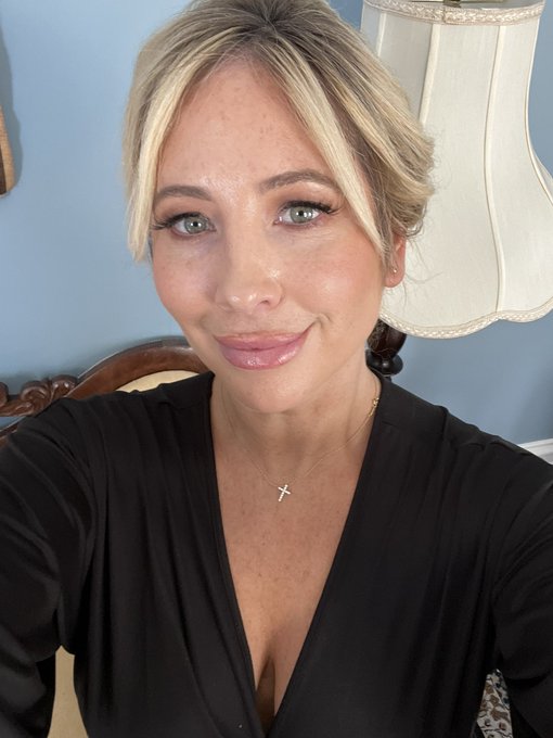 Come hang with me &mdash;-> https://t.co/xkmZ41owjM RT https://t.co/iBQmw5QQgf<a href="/tag/asktasha"class="tags"><span>#asktasha</span></a>