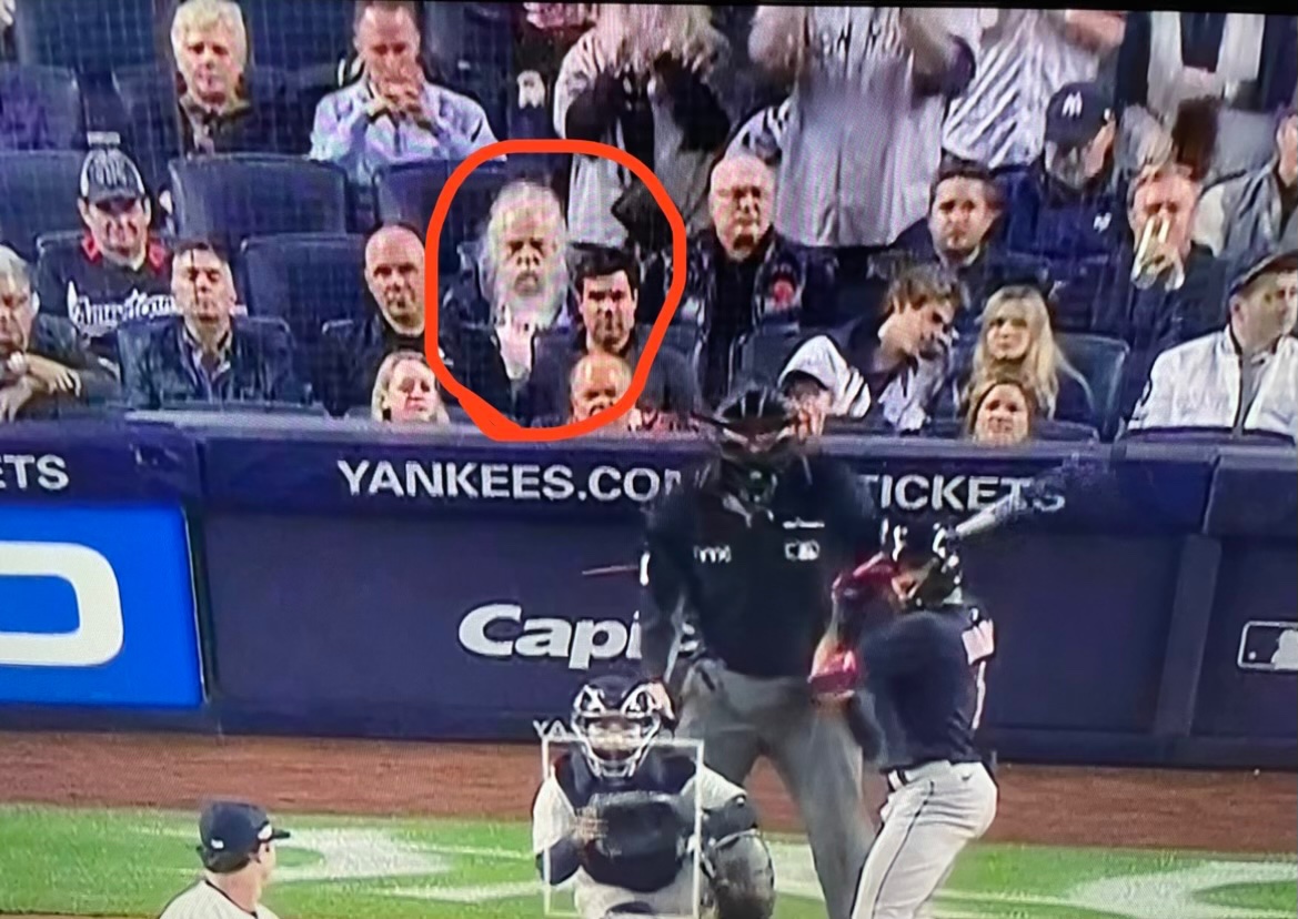 BrianPa11319865's tweet image. This man is a 25 year old browns fan. @Reflog_18