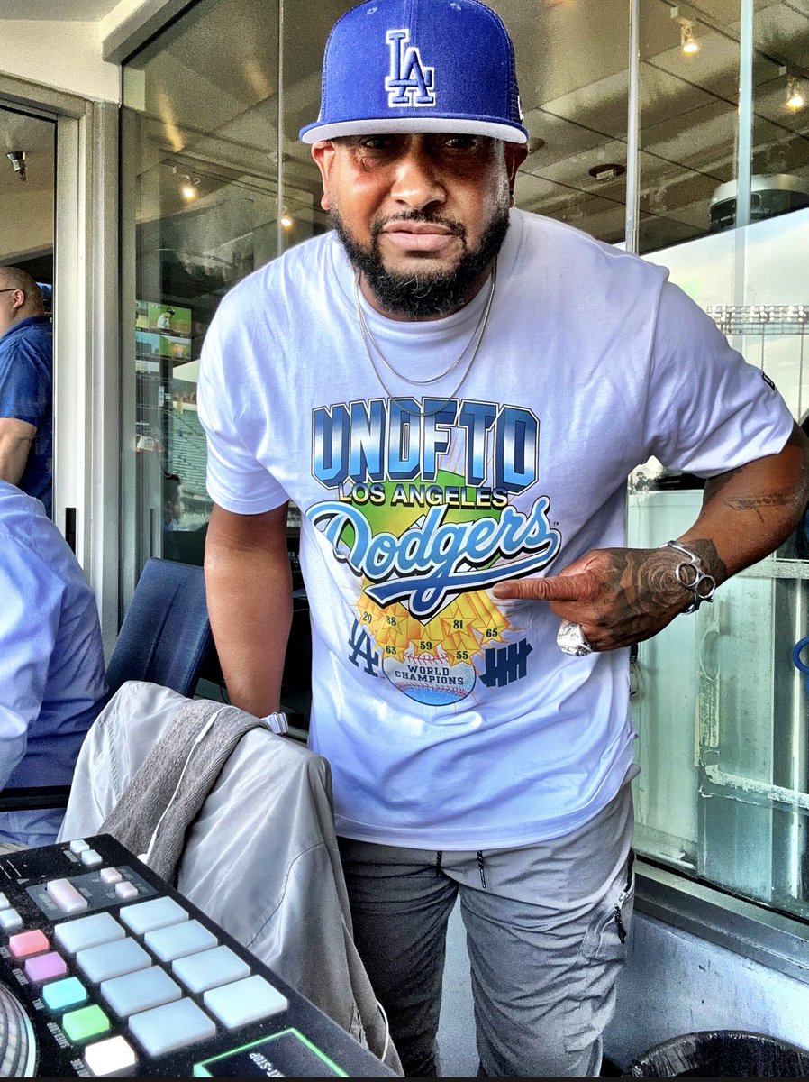 djsevere's tweet photo. Let’s Go …Rocking My @UNDEFEATEDinc #Dodgers Drip …Game1 #MLBPlayoffs #MLBDJ #LetsGo https://t.co/F1lqisqzrC