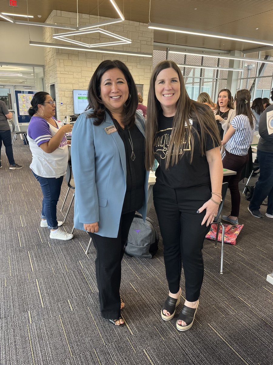 What a amazing day of learning with our neighboring district! Thank you <a href="/RC_BilingualESL/">RCISD Multilingual Services</a> for inviting us to learn and collaborate with you today. <a href="/R10Multilingual/">R10 Multilingual Support Services</a>