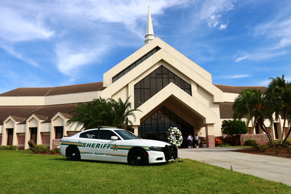PolkCoSheriff's tweet photo. #AHeroRememberedNeverDies  A special thanks to the many members of law enforcement agencies across the state who participated, and thanks to everyone for prayers, sympathies, and support.  #DeputyBlaneLane  #PCSO https://t.co/F6UhHUKGWd