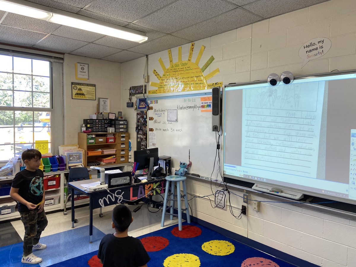 MsKLarkin's tweet photo. Writers in 3L enjoyed sharing their introductions with classmates! Ss are working hard to grab the reader's attention from the very first sentence. We learned different hook strategies, such as asking a question, telling an interesting fact, and more! #WeAreTisdale #teachershare https://t.co/0ZC2ZWjRcc
